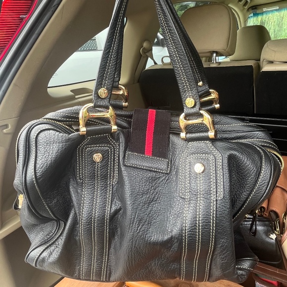 GUCCI Duffle - Picture 1 of 5
